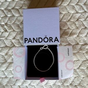 Pandora - Infinity Knot Chain Bracelet - Silver - NWOT 🌸PRICE FIRM🌸